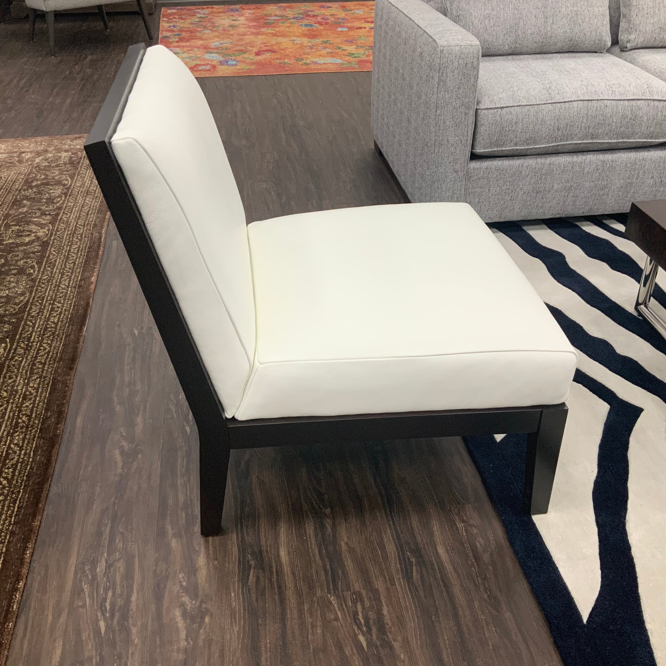 Armless Accent Chair In White, Armless Living Room Chair